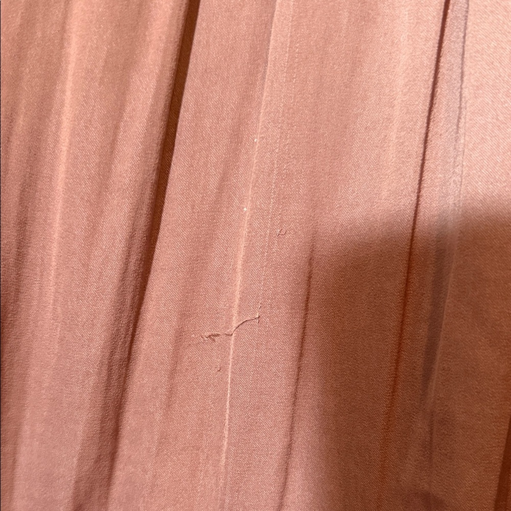 Knox Rose Dusty Pink V-Neck Blouse, silky polyester, size L - Picture 4 of 10